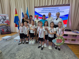 Финал первенства по плаванию "Янтарный дельфинчик" Финал первенства по плаванию "Янтарный дельфинчик".